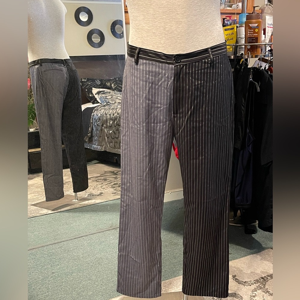 Men’s FOREVER 21 stripped dress pants size 34